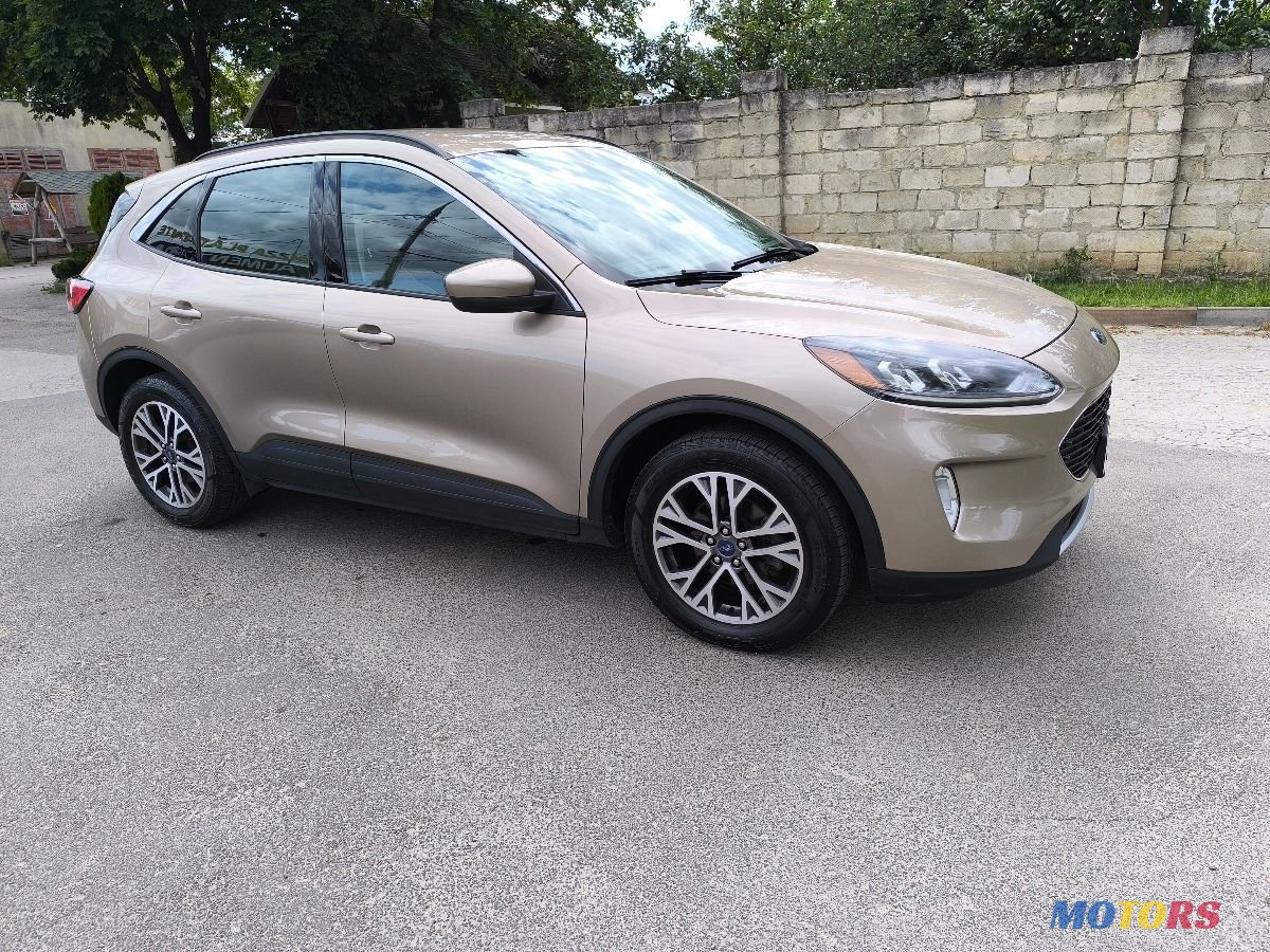 2020' Ford Escape photo #2