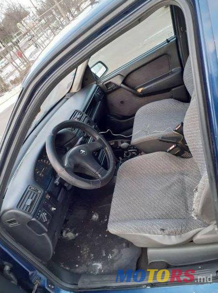 1993' Opel Vectra photo #1