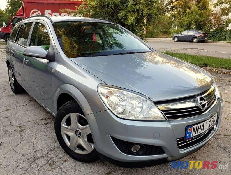 2009' Opel Astra photo #1