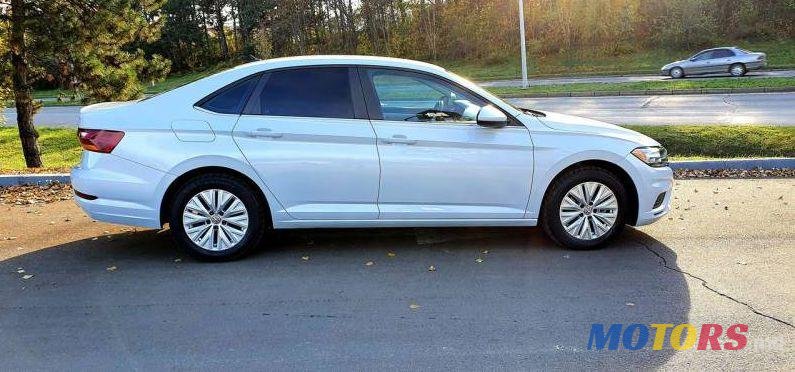 2019' Volkswagen Jetta photo #4