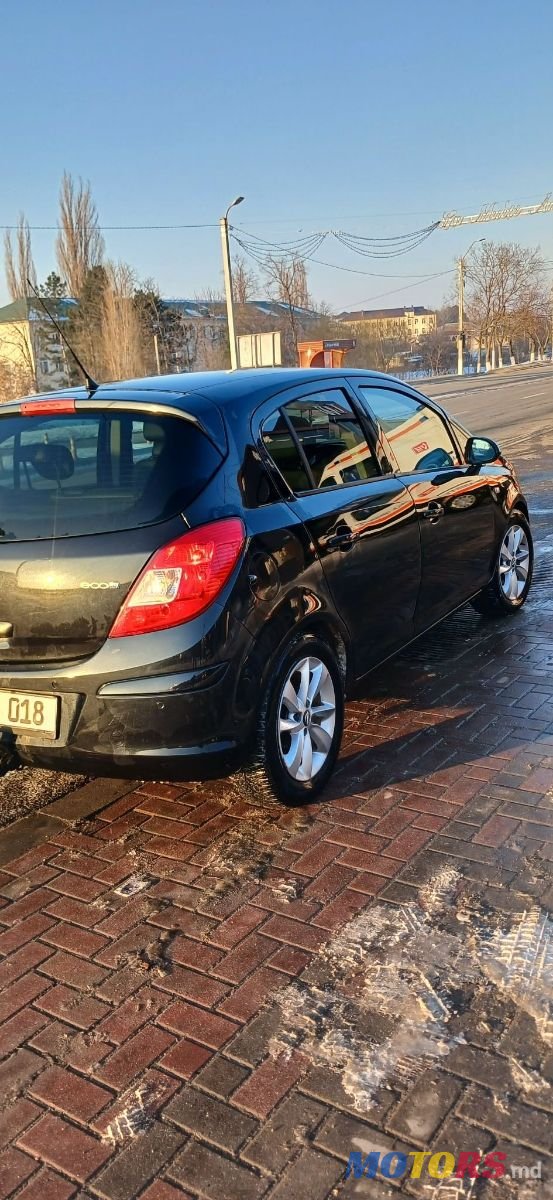 2014' Opel Corsa photo #4