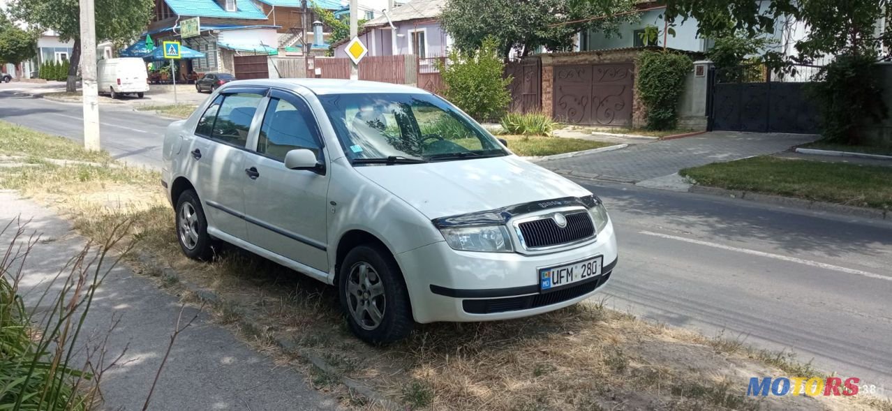 2002' Skoda Fabia photo #3