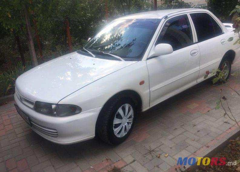 1993' Mitsubishi Lancer photo #1