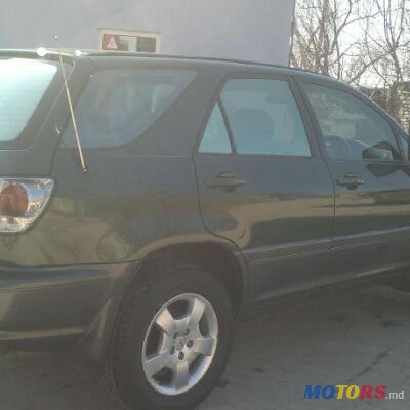 2001' Lexus RX 300 photo #6