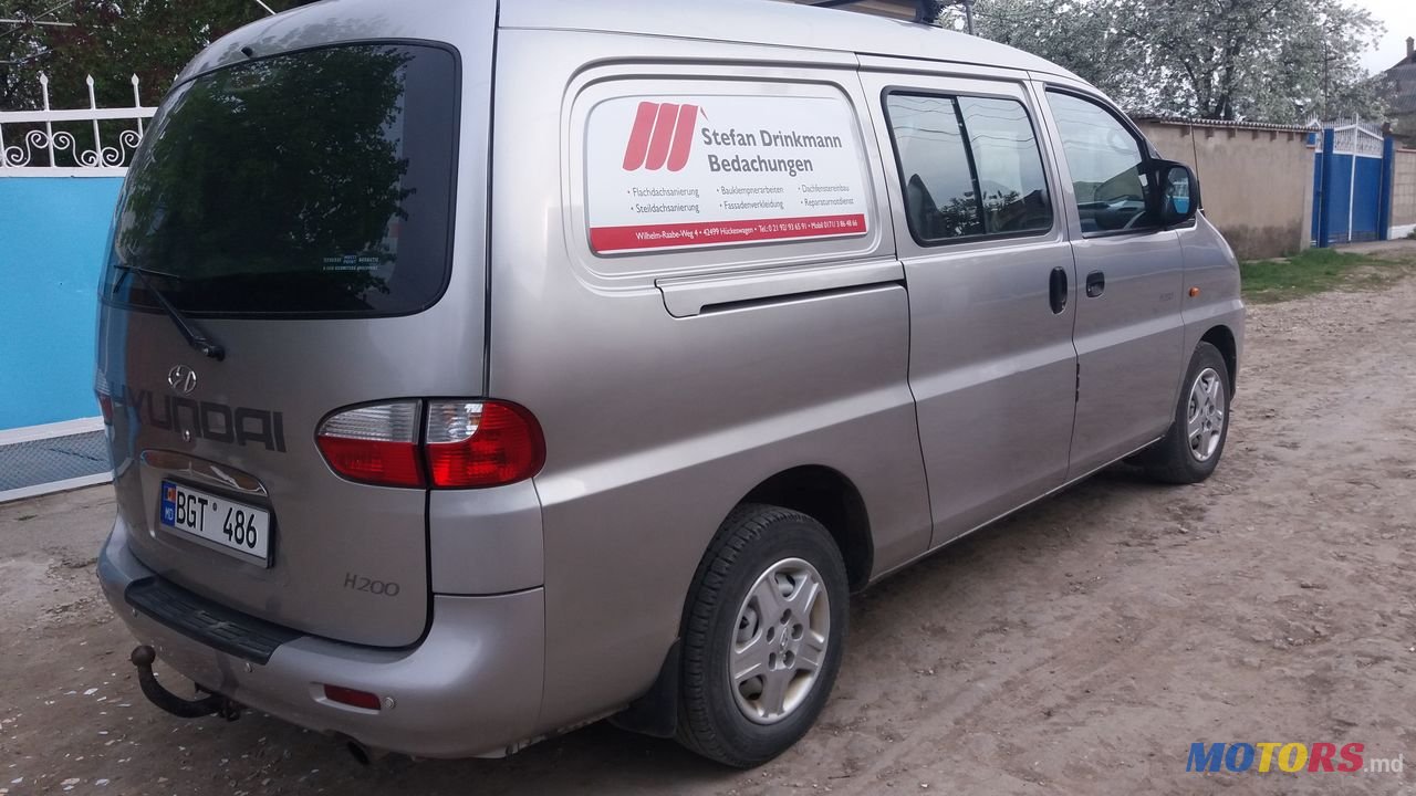 2004' Hyundai L200 photo #2