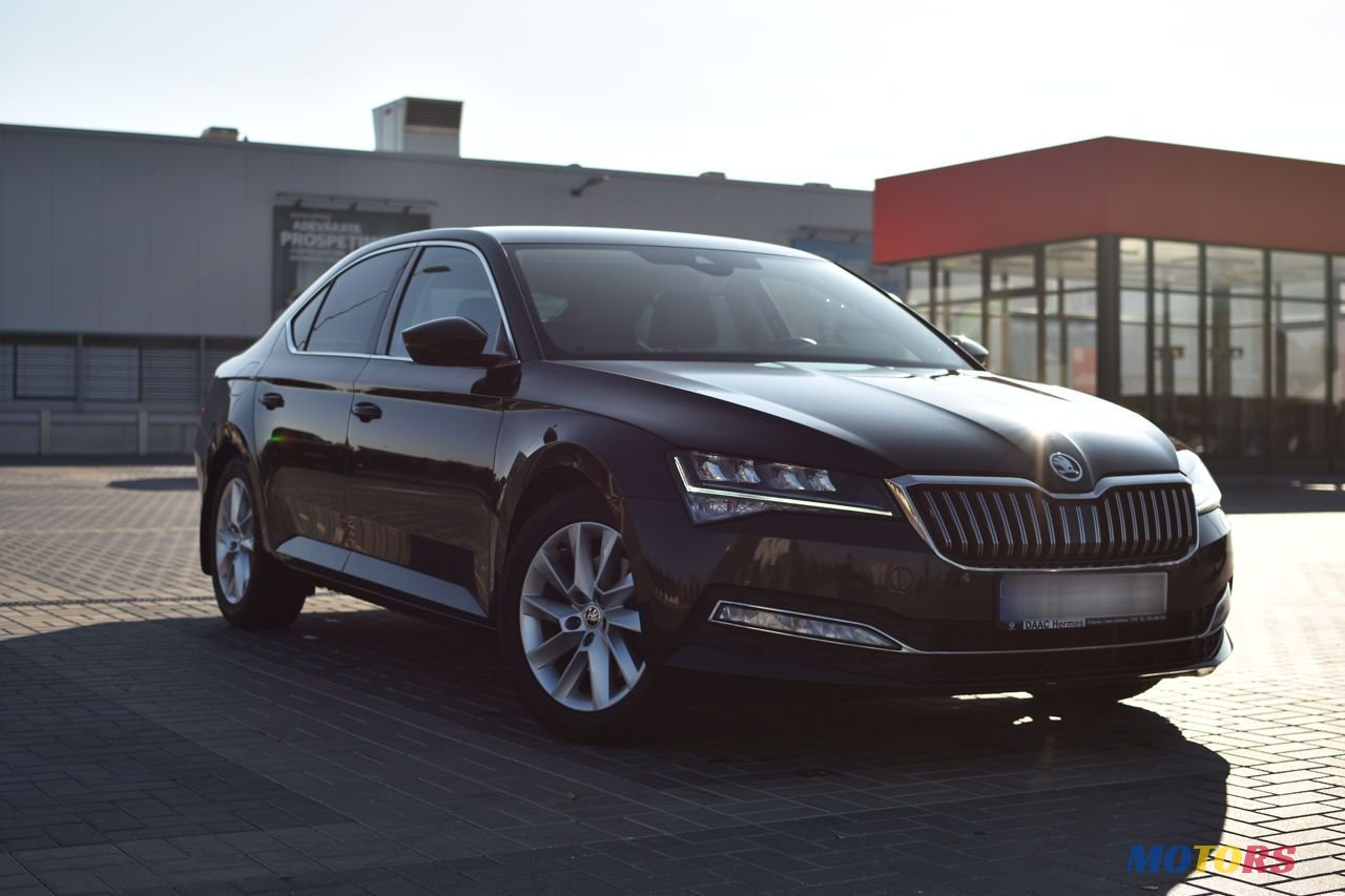 2020' Skoda Superb photo #1