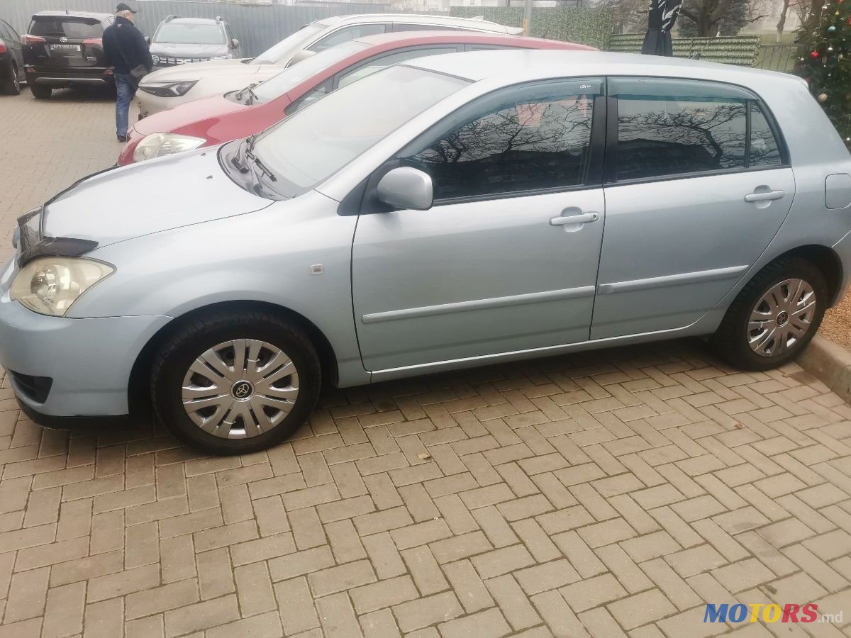 2006' Toyota Corolla photo #2