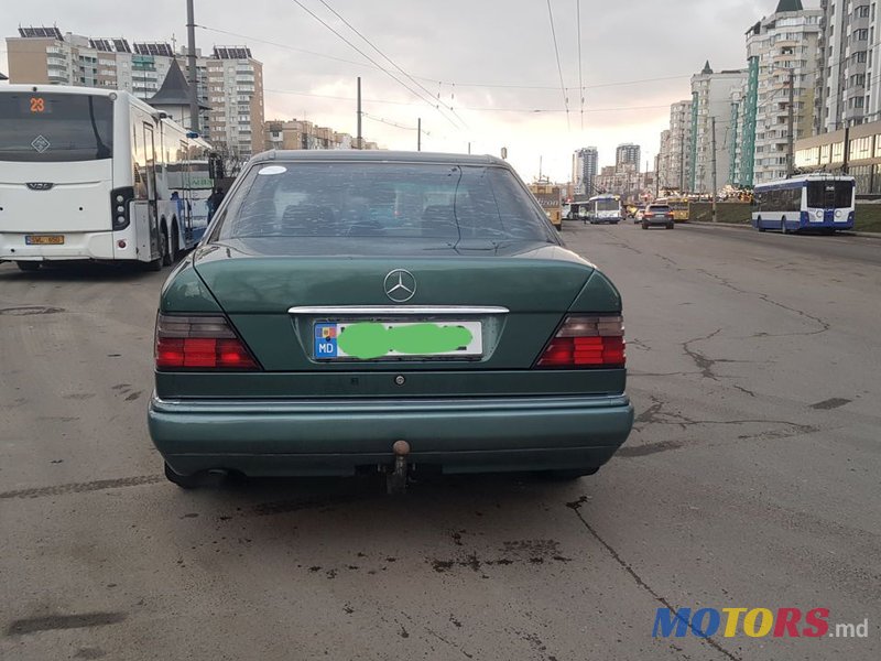 1994' Mercedes-Benz E Класс photo #4