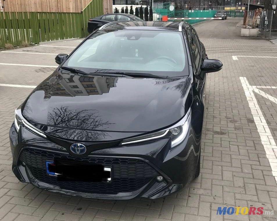 2019' Toyota Corolla photo #2