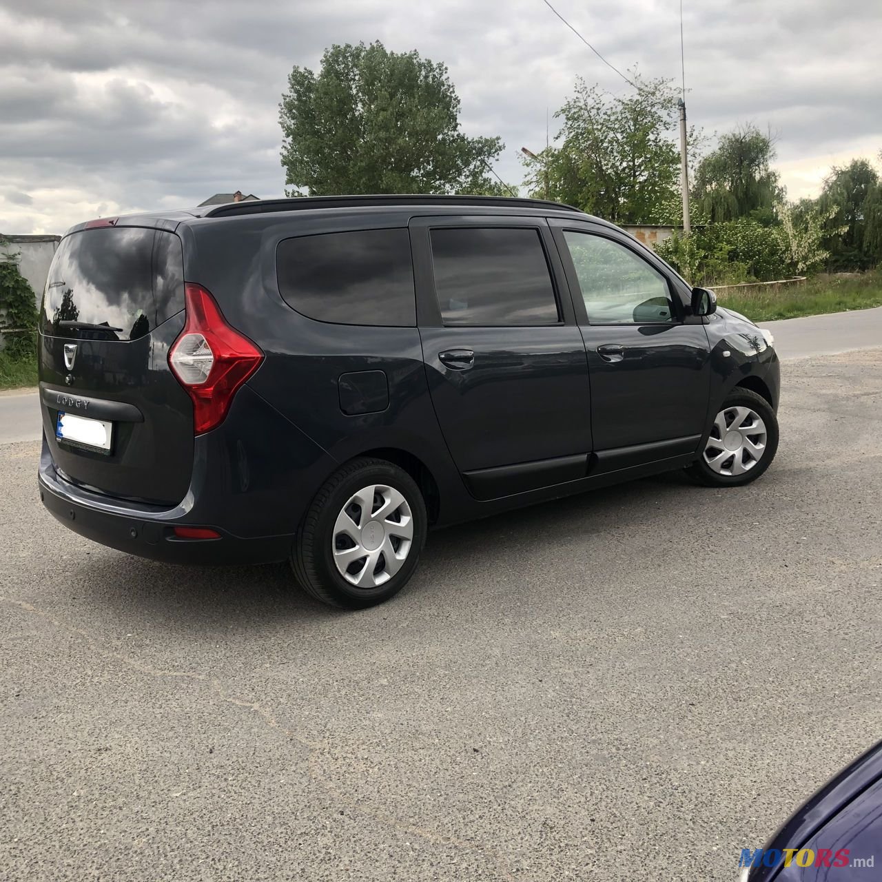 2012' Dacia Lodgy photo #5