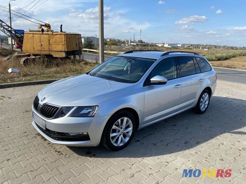 2017' Skoda Octavia photo #2