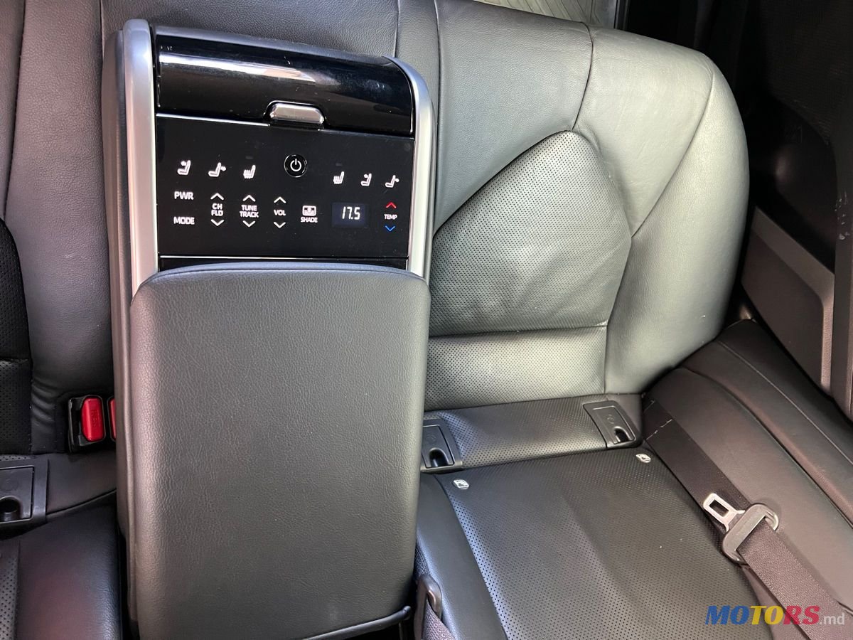 2017' Toyota Camry photo #6