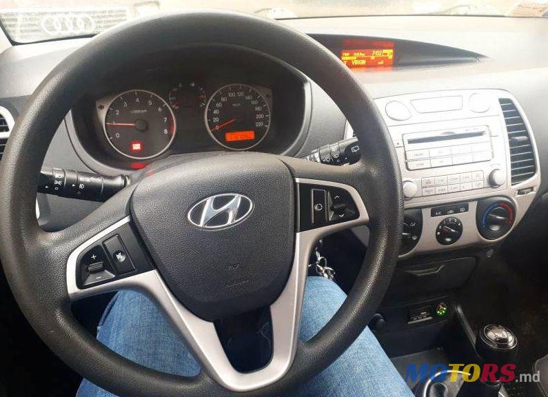 2010' Hyundai i20 photo #1