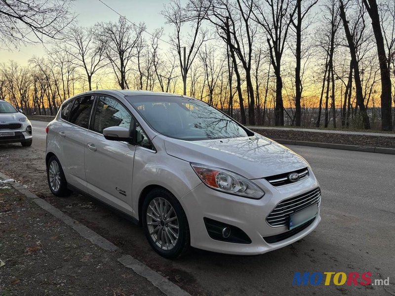 2013' Ford C-MAX photo #2