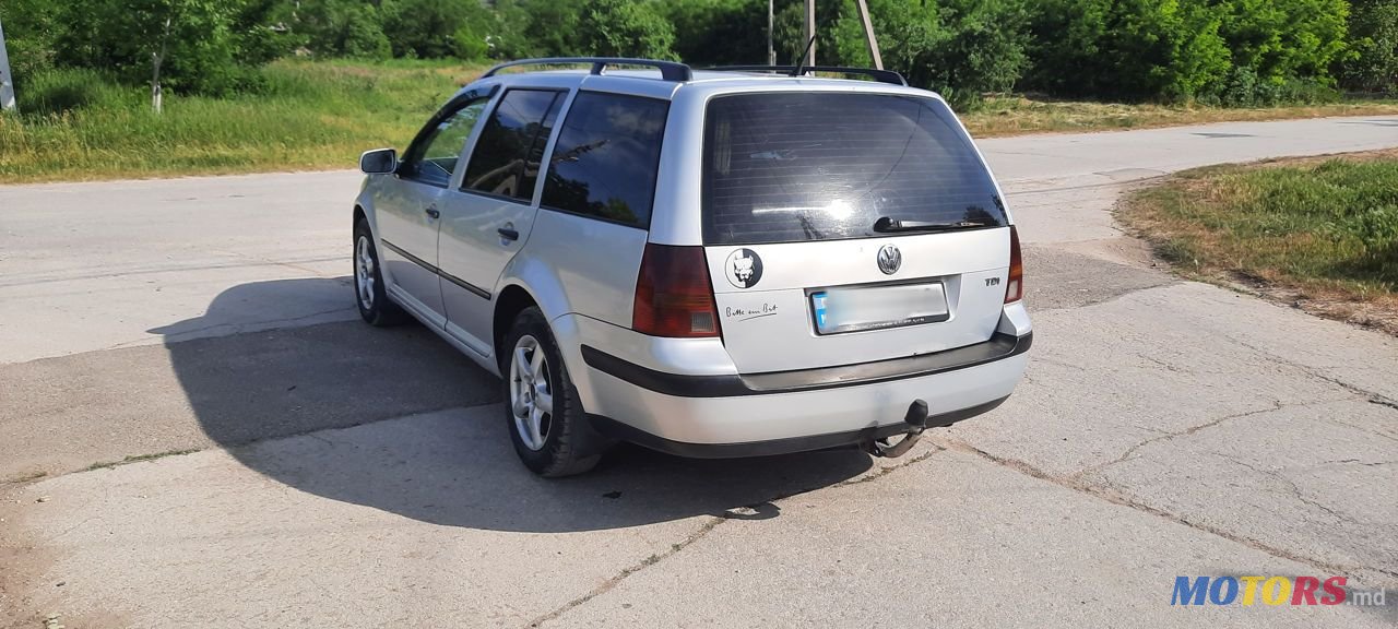 2000' Volkswagen Golf photo #5