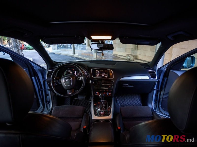 2012' Audi Q5 photo #6