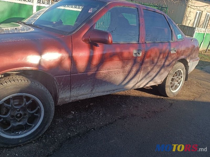 1991' Opel Vectra photo #2