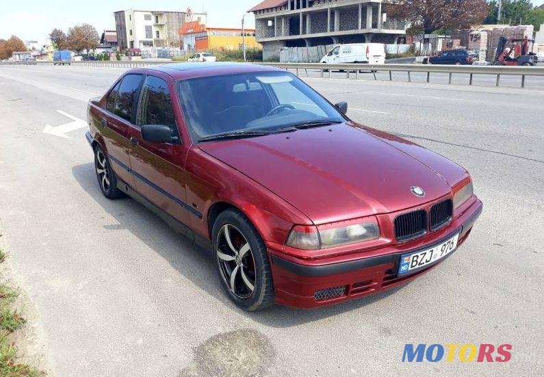 1993' BMW 3 photo #2