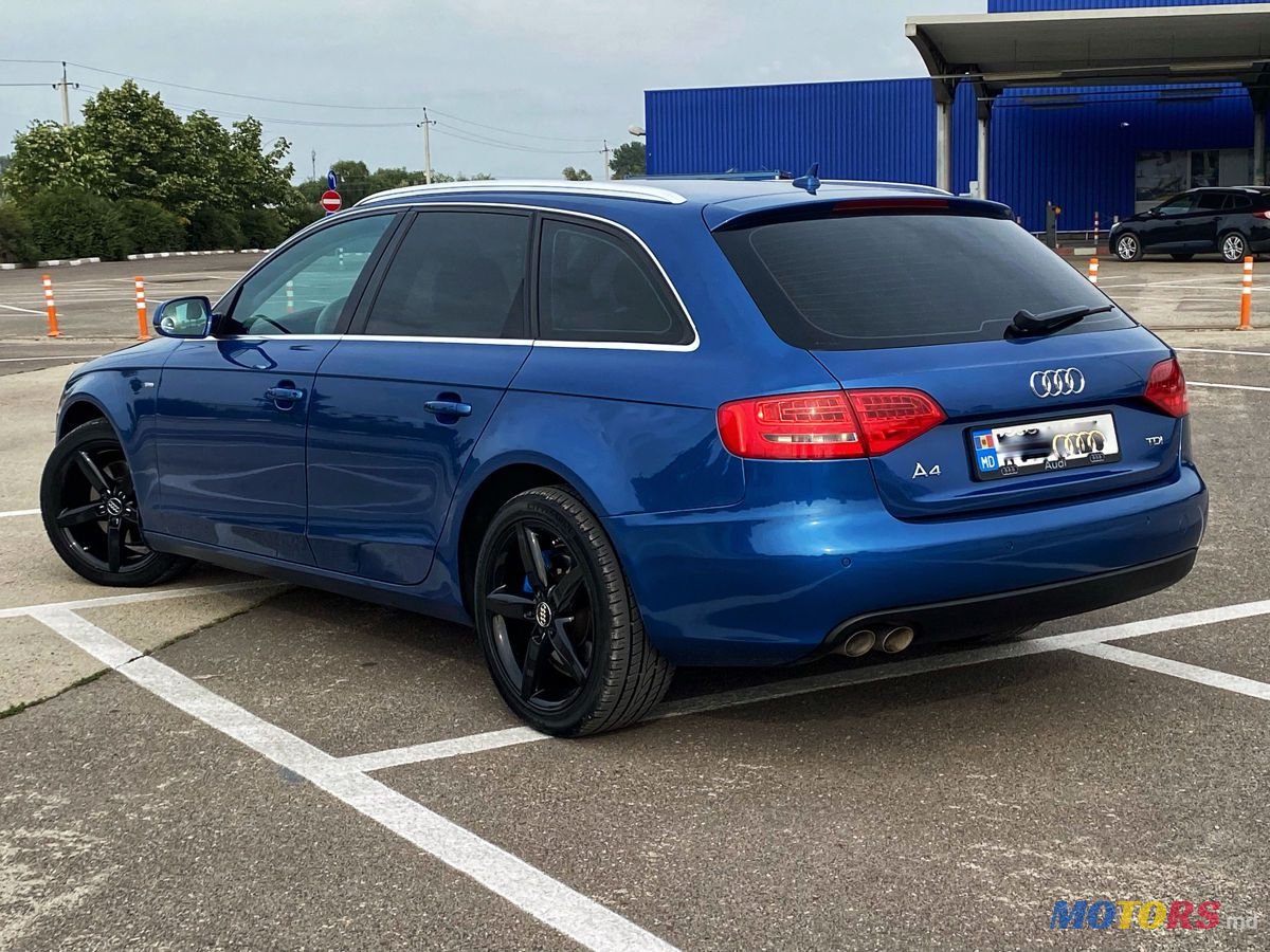 2010' Audi A4 photo #3