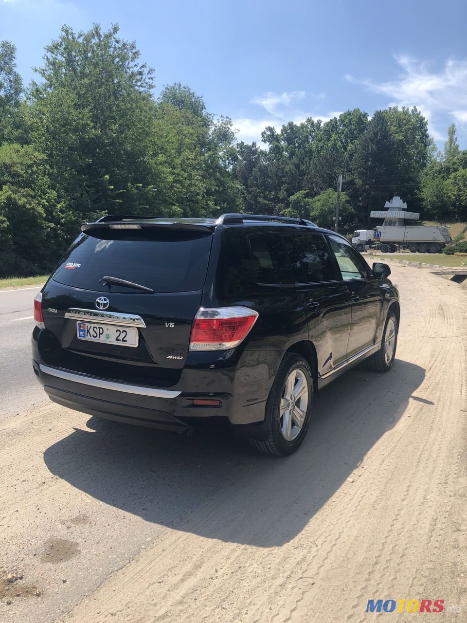 2010' Toyota Highlander photo #4