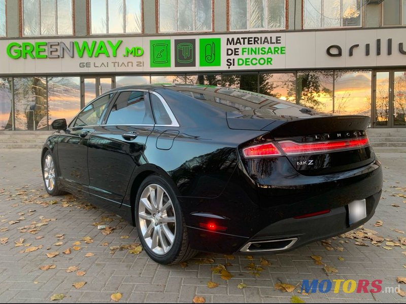 2016' Lincoln MKZ photo #5