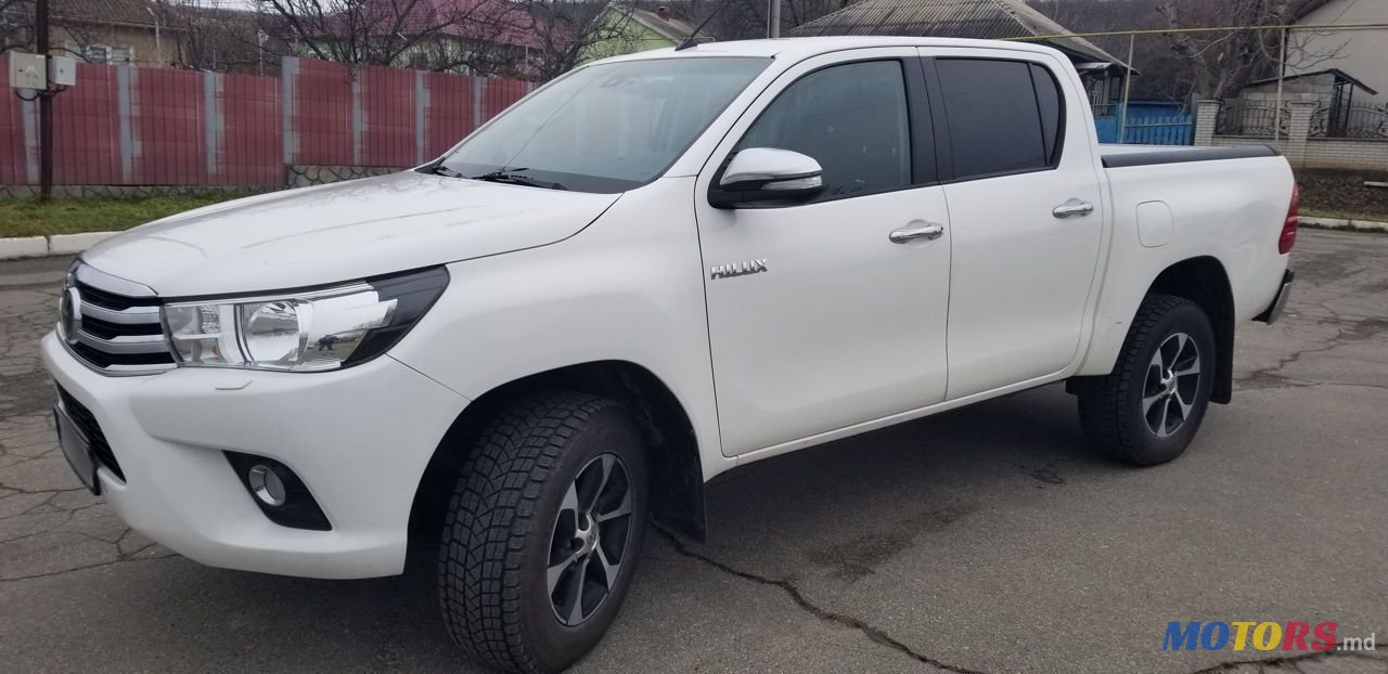 2017' Toyota Hilux photo #4