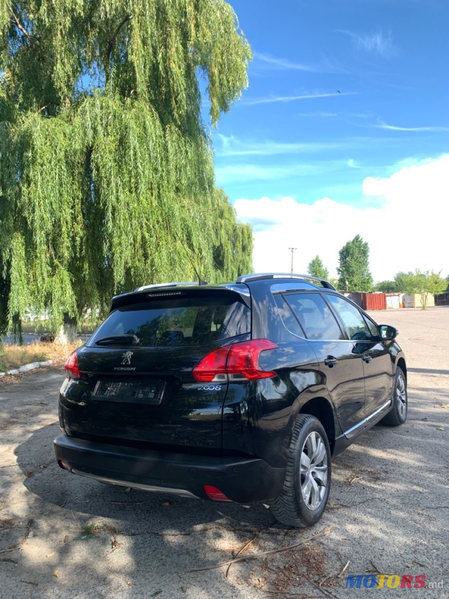2016' Peugeot 2008 photo #4