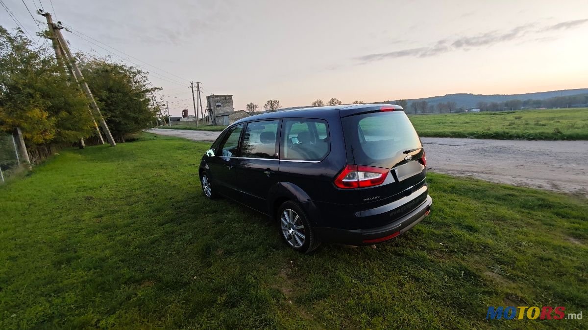 2010' Ford Galaxy photo #2