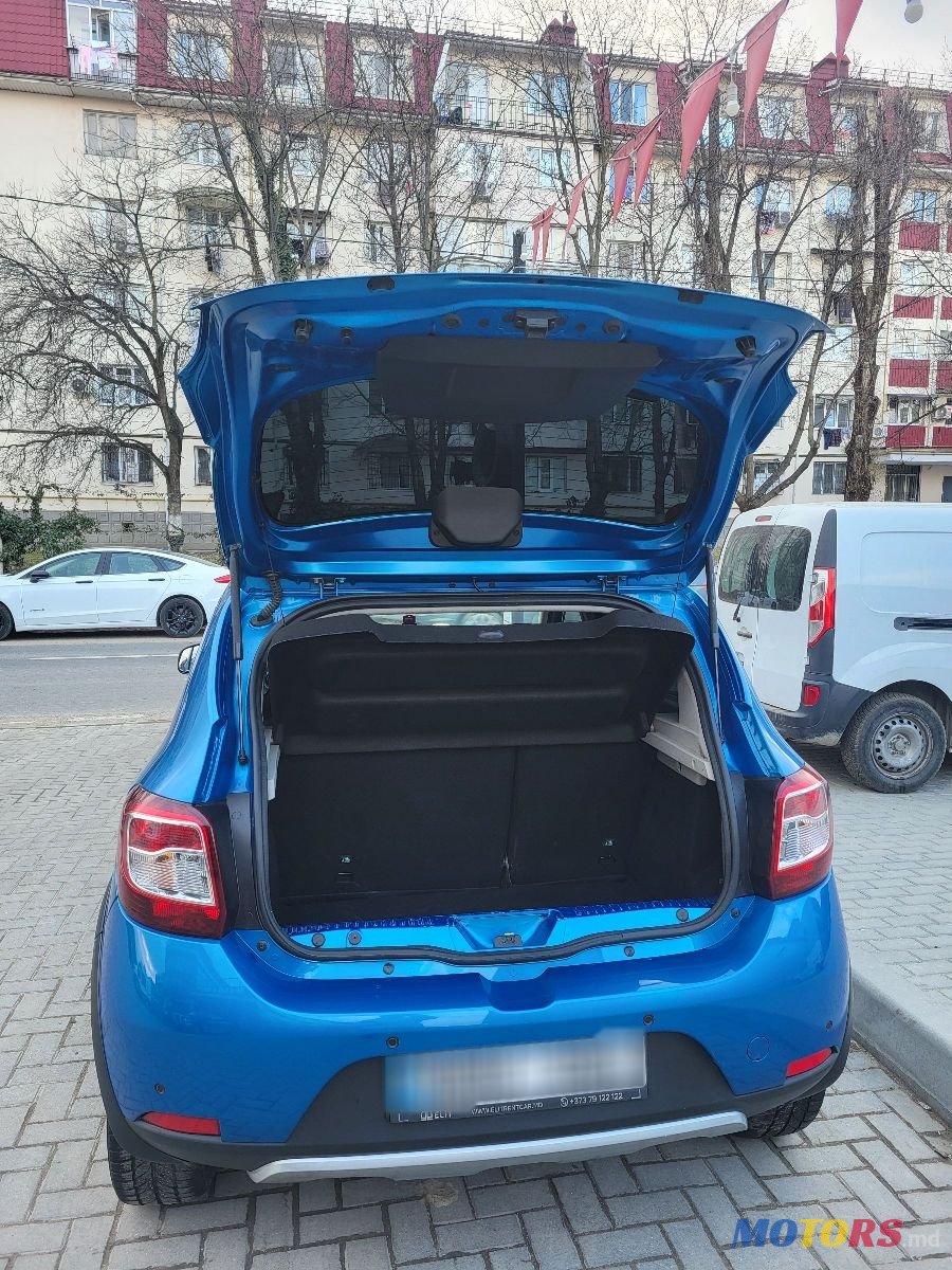 2013' Dacia Sandero Stepway photo #4