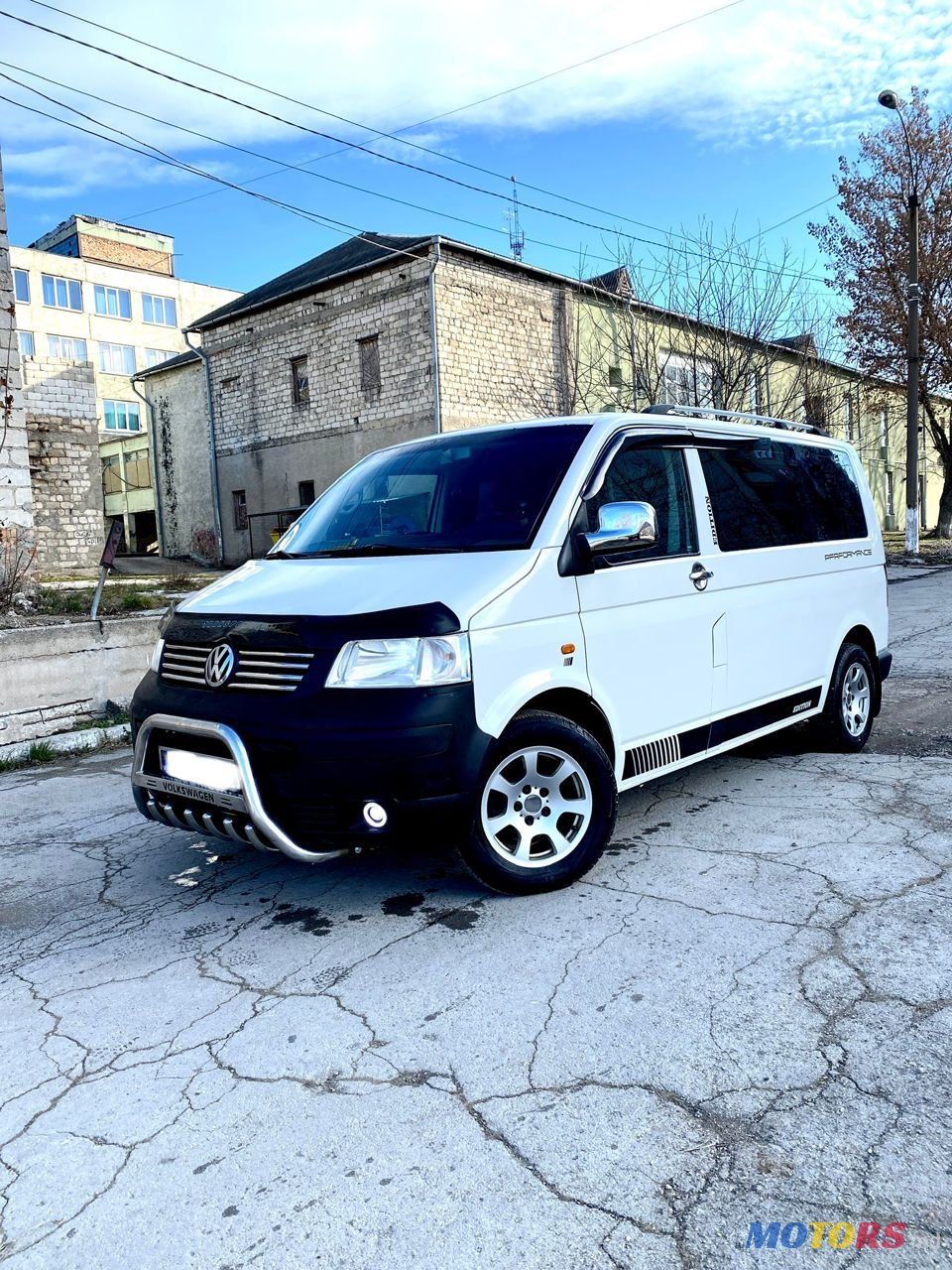 2006' Volkswagen Transporter photo #2
