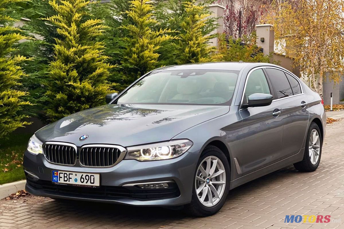 2017' BMW 5 Series photo #1