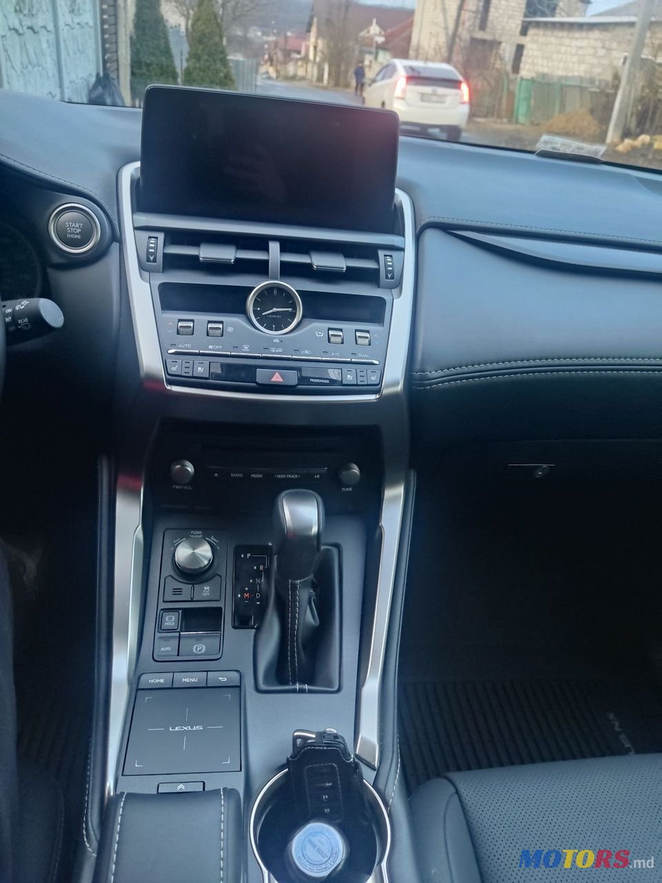 2020' Lexus Nx Series photo #6