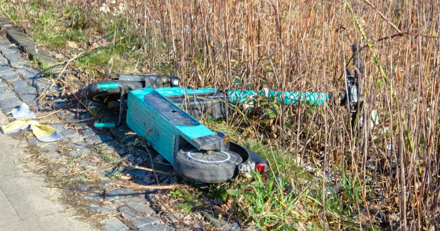В Молдове за год произошло более 100 ДТП с электросамокатами, трое погибших
