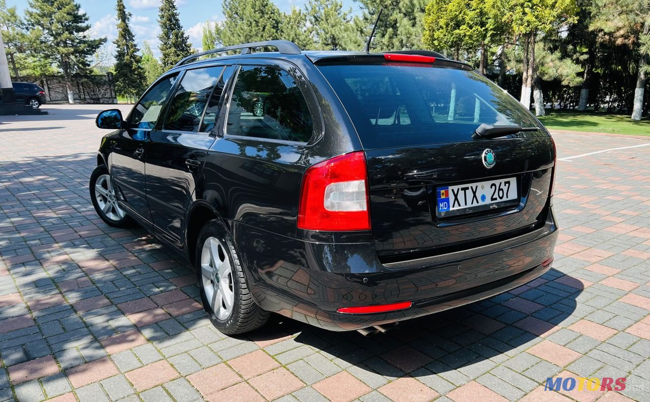 2012' Skoda Octavia photo #4