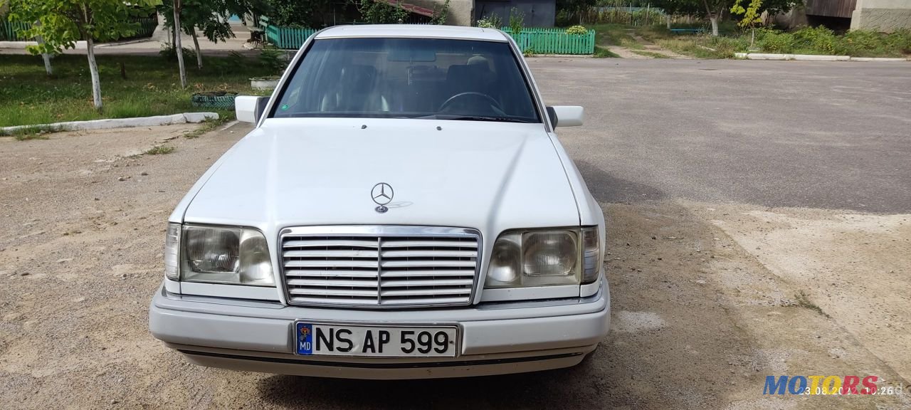1992' Mercedes-Benz W124 photo #1