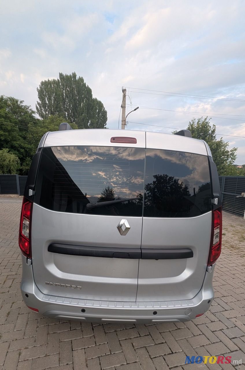 2023' Renault Express photo #2