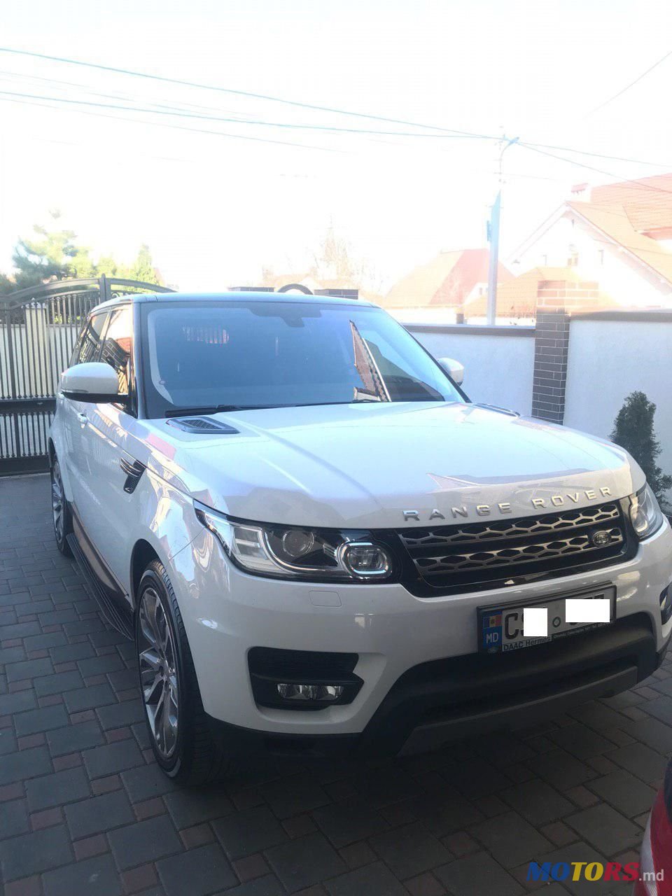 2014' Land Rover Range Rover Sport photo #1