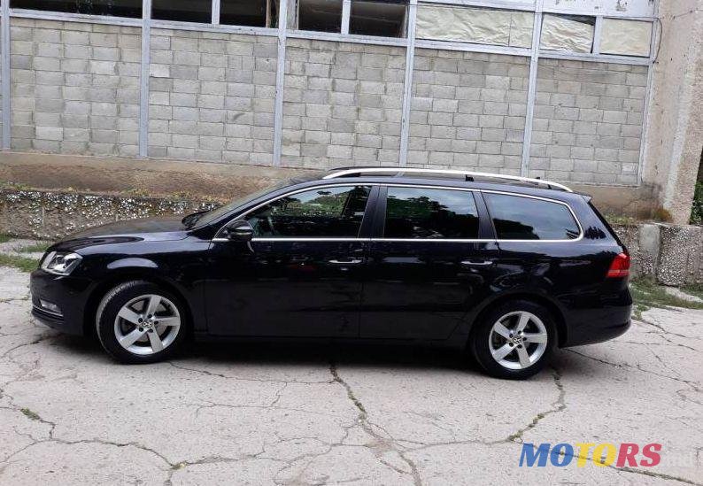 2013' Volkswagen Passat photo #1