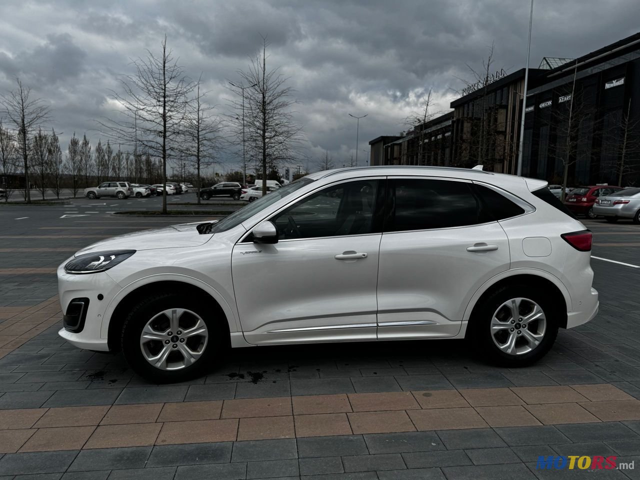 2021' Ford Kuga photo #2