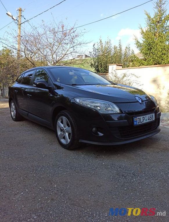 2010' Renault Megane photo #4