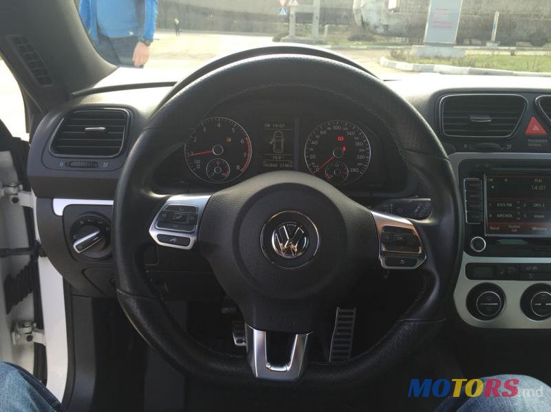 2009' Volkswagen Scirocco photo #4