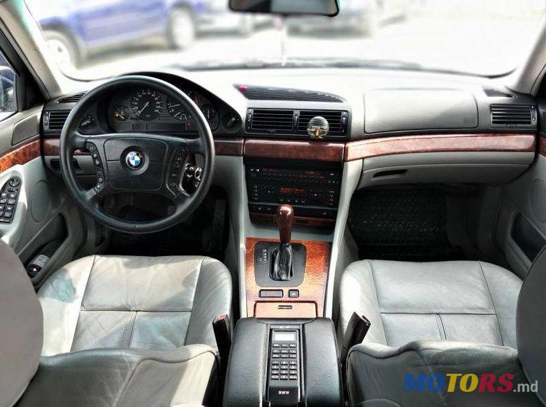 2000' BMW 7 photo #1