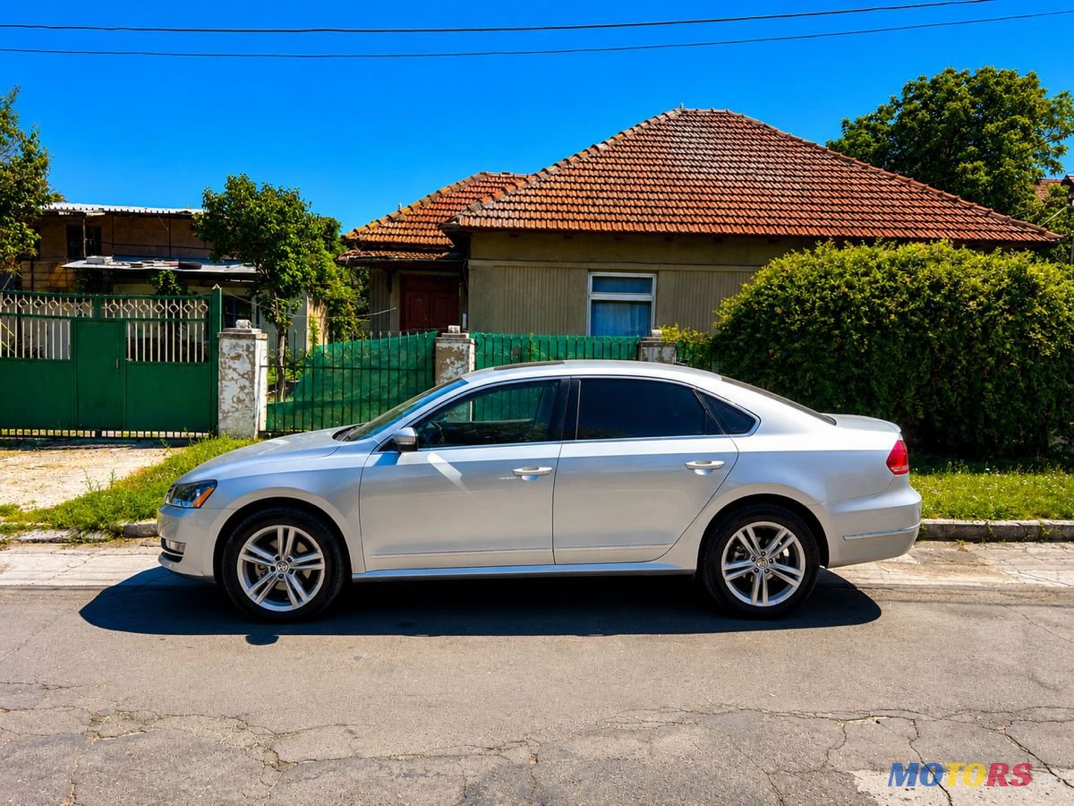 2014' Volkswagen Passat photo #4