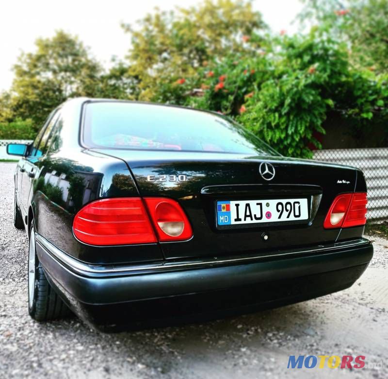 1997' Mercedes-Benz E photo #1