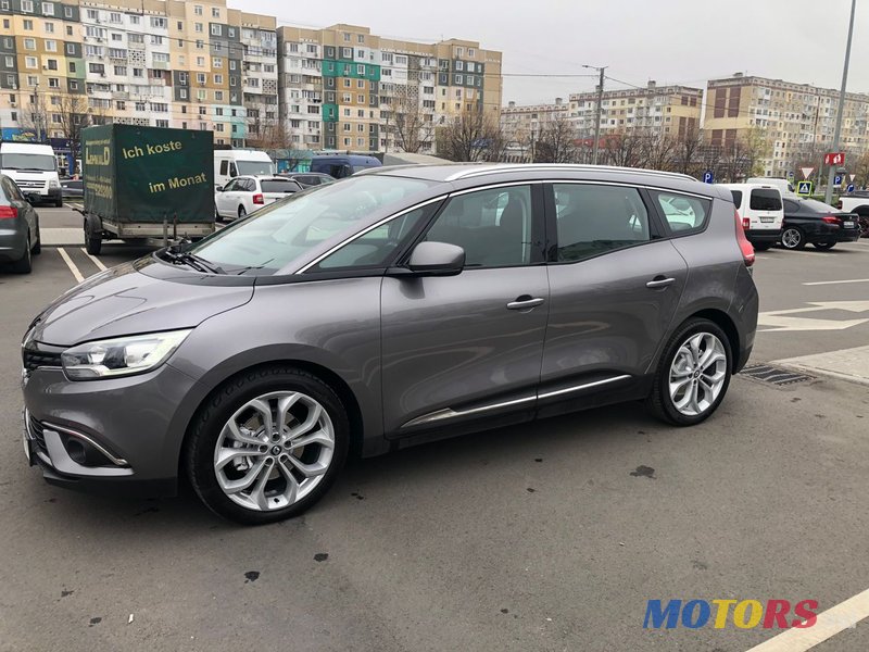 2017' Renault Grand Scenic photo #2