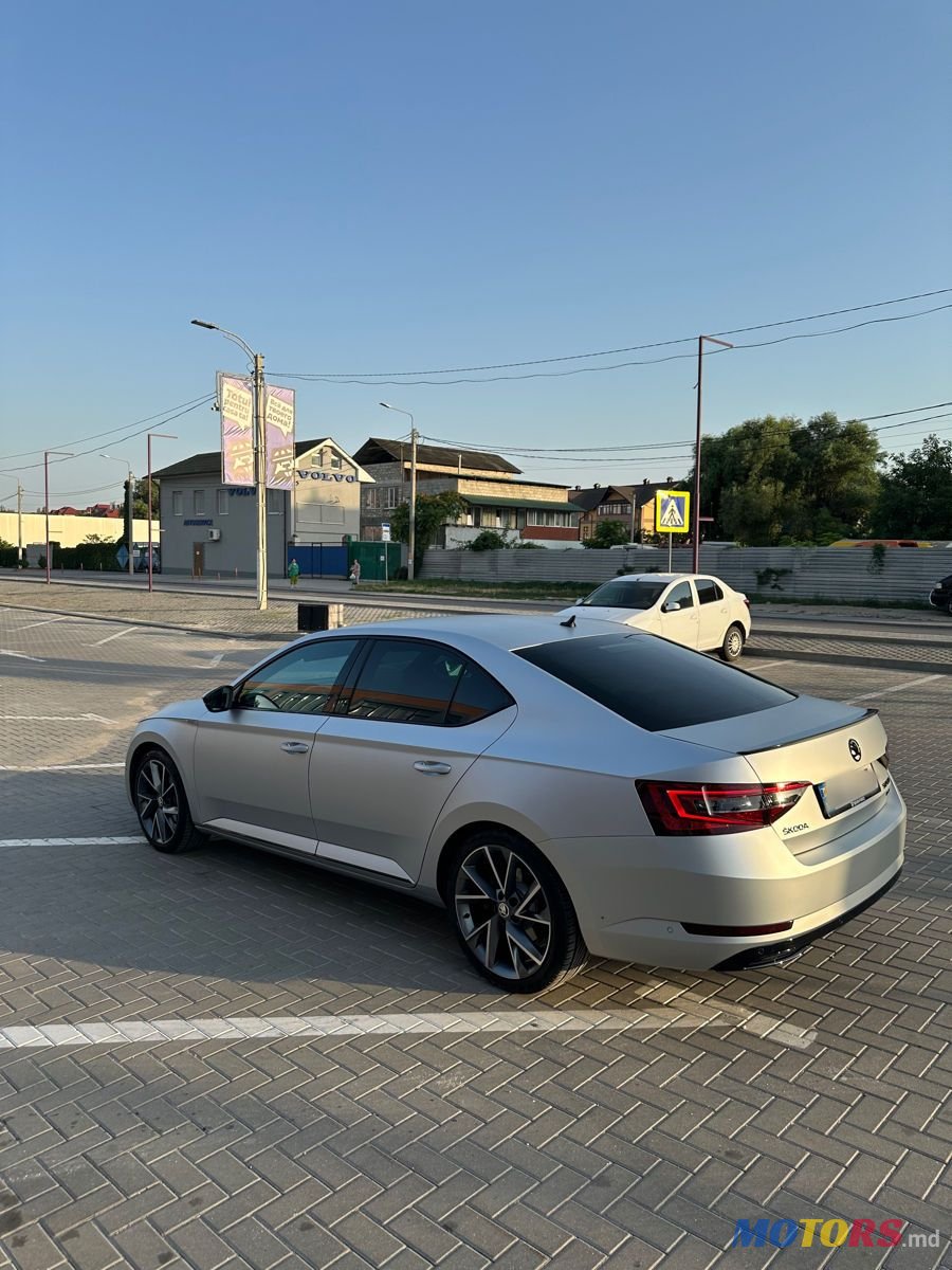 2018' Skoda Superb photo #3