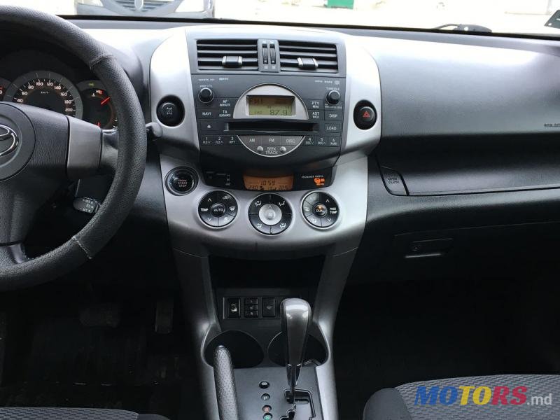 2008' Toyota RAV4 photo #2