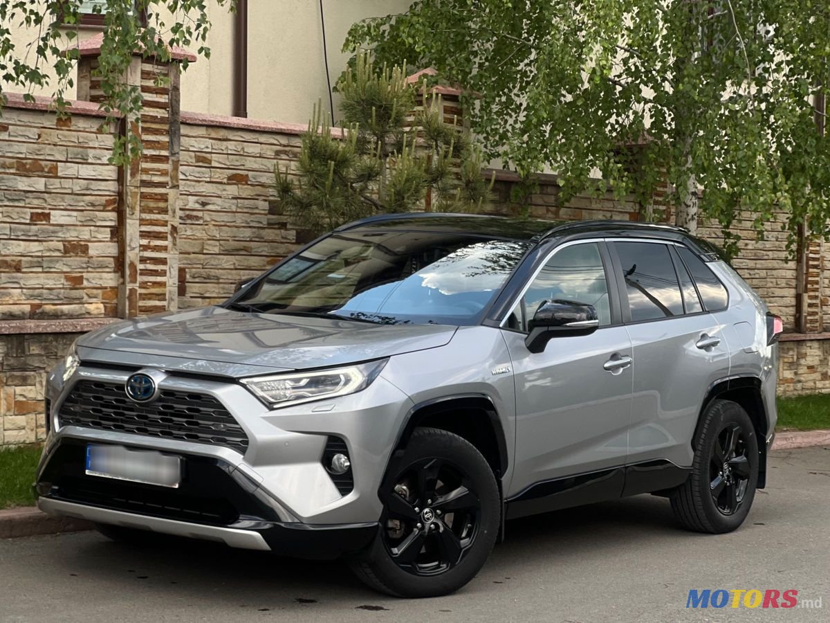 2020' Toyota RAV4 photo #4