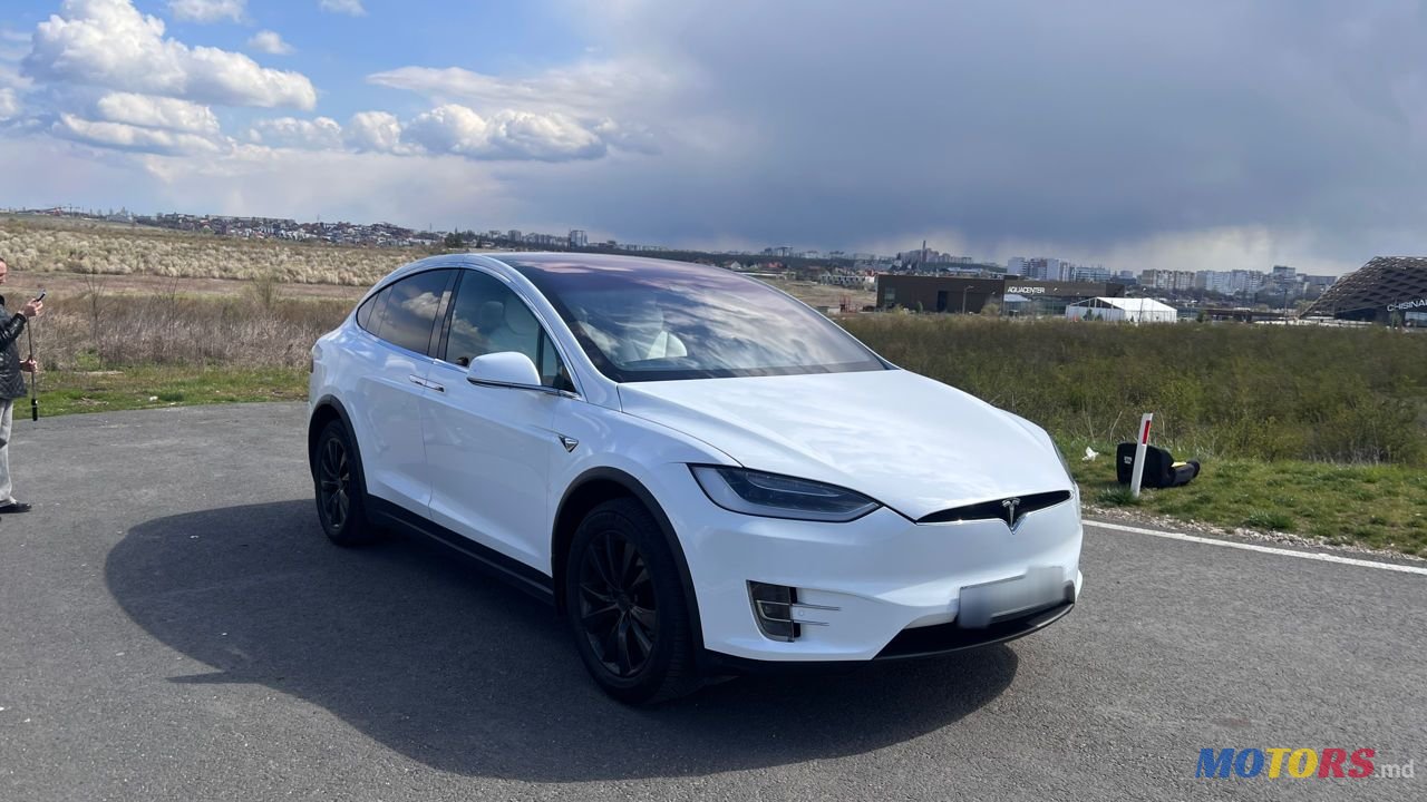 2016' Tesla Model X photo #1
