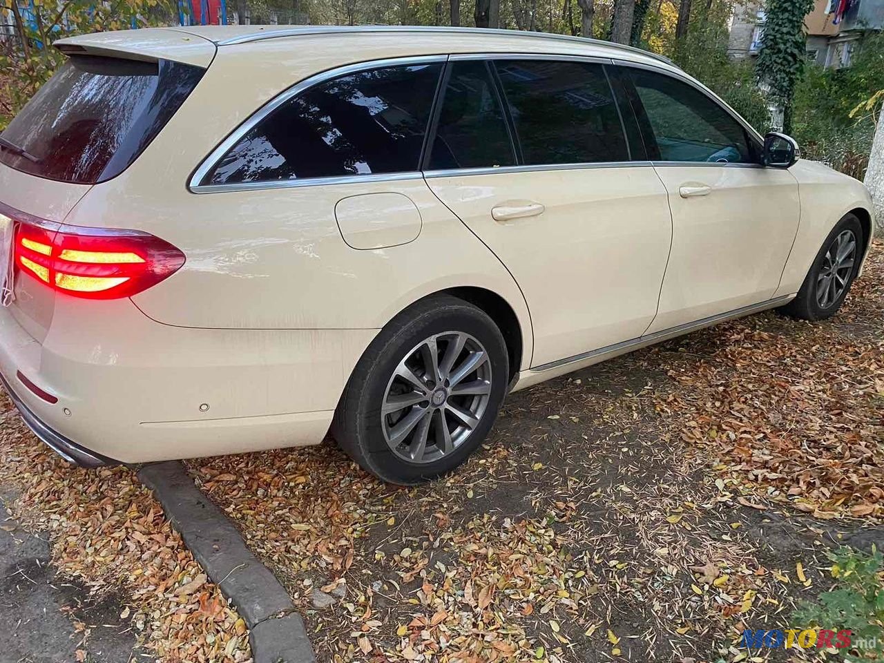 2017' Mercedes-Benz E Класс photo #4